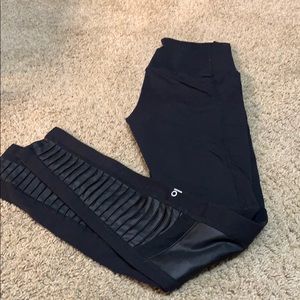 Alo moto leggings